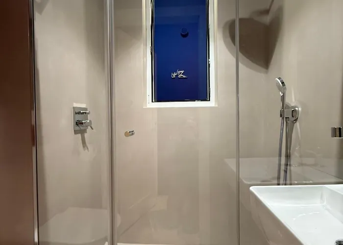 Trendy, Creative&charming Meet Hip&central Apartment *